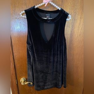🌹❤️🌹❤️TORRID SUPER SOFT DARK BLACK VELOUR SEXY TOP SIZE 0 🌹❤️🌹❤️